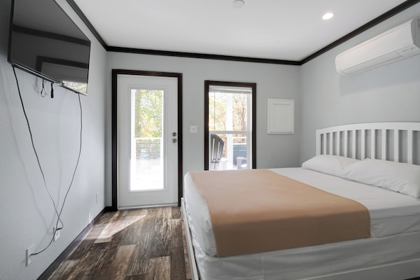 1 soverom, wi-fi (inkludert) og sengetøy