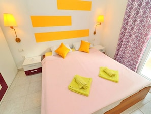 Apartment (Two Bedroom Apartment with Balcony)