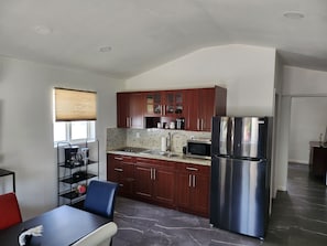 Private kitchen - Lovely Guesthouse By Hollywood Beach (Hollywood)