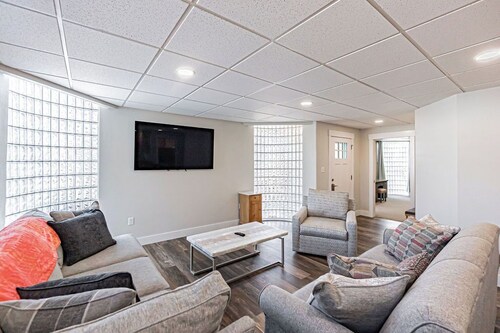 Pocatello: 2 bed 2 bath with hottub