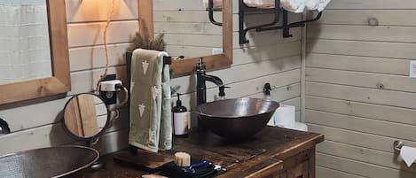 Hair dryer, towels, soap, shampoo