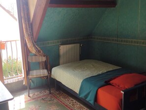 1 غرفة نوم ومكتب وواي فاي مجانًا وملاءات أسرّة