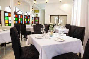 Restaurant - Coconut Residence & Spa (Serrekunda)