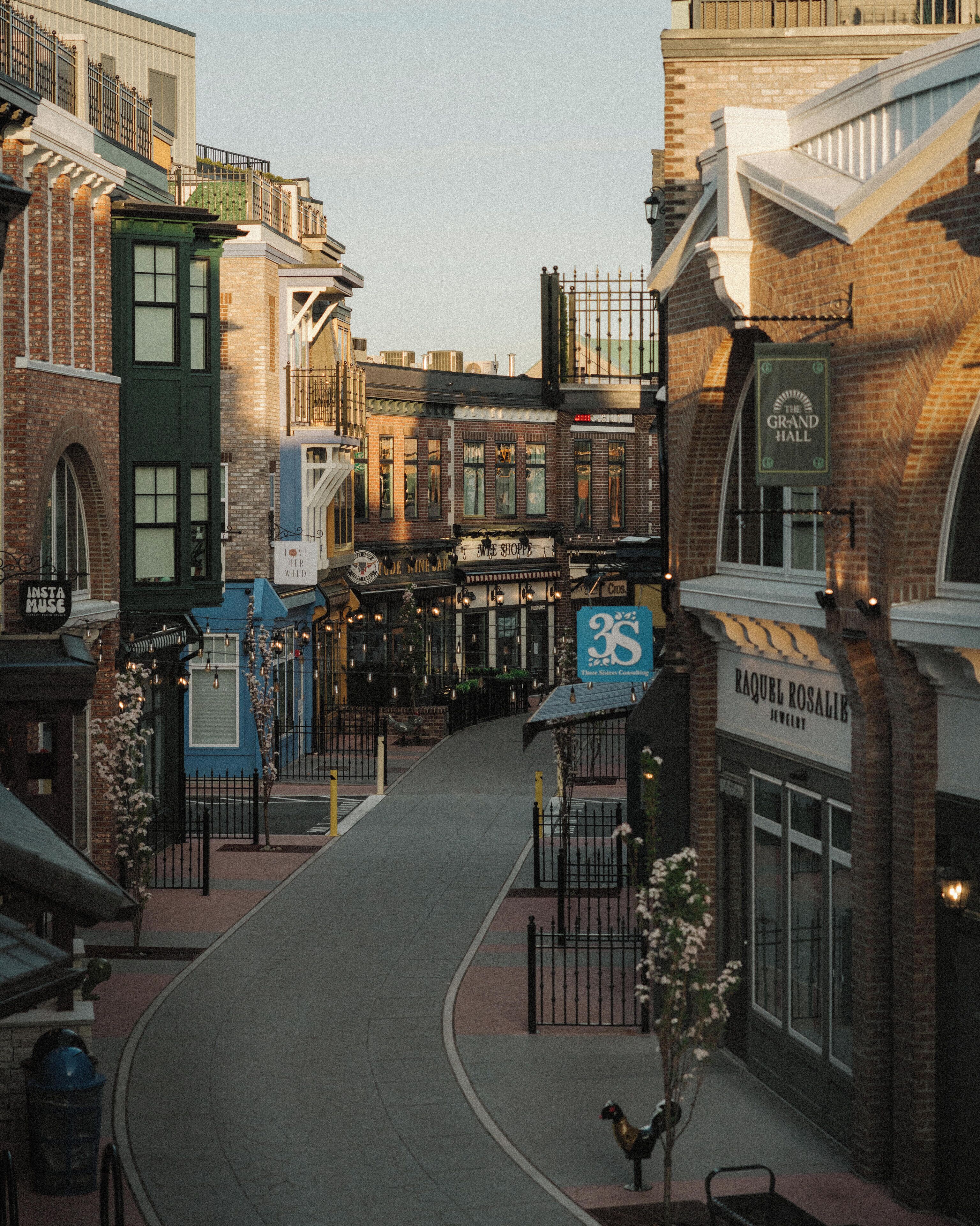 Hypo-allergenic bedding, pillow-top beds, desk, laptop workspace