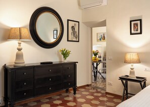 1 bedroom, iron/ironing board, travel cot, free WiFi - Appartamento con Camera Tripla in Palazzo Storico (Firenze)
