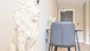 Interior - City Centre Deluxe with amazing Garden Terrace - Pass the Keys (Leeds)