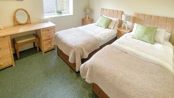 2 bedrooms, free WiFi, bed sheets
