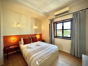 2 bedrooms, iron/ironing board, free WiFi, bed sheets - VILAMOURA CENTRAL 8 by HOMING (Vilamoura)