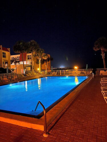 Location! Great Beach Front Family Vacation Spot! Right next to the Beach Pier!