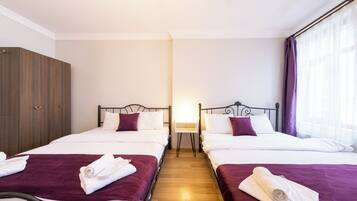 Superior Quadruple Room | 1 bedroom, Egyptian cotton sheets, premium bedding, minibar
