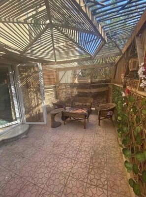 Terrace/patio - 1038 · 2BR Townhouse,Bath, TV, Backyard (Giza Governorate)