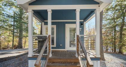 Breathtaking 1-Bedroom Tiny Home 1/2 Mile from Marina and Boat Ramp #418!