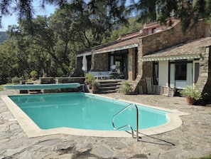 Outdoor pool - Villa Plein SUD - VUE Imprenable - Piscine - Jardin - LA Garde Freinet (LA GARDE FREINET)