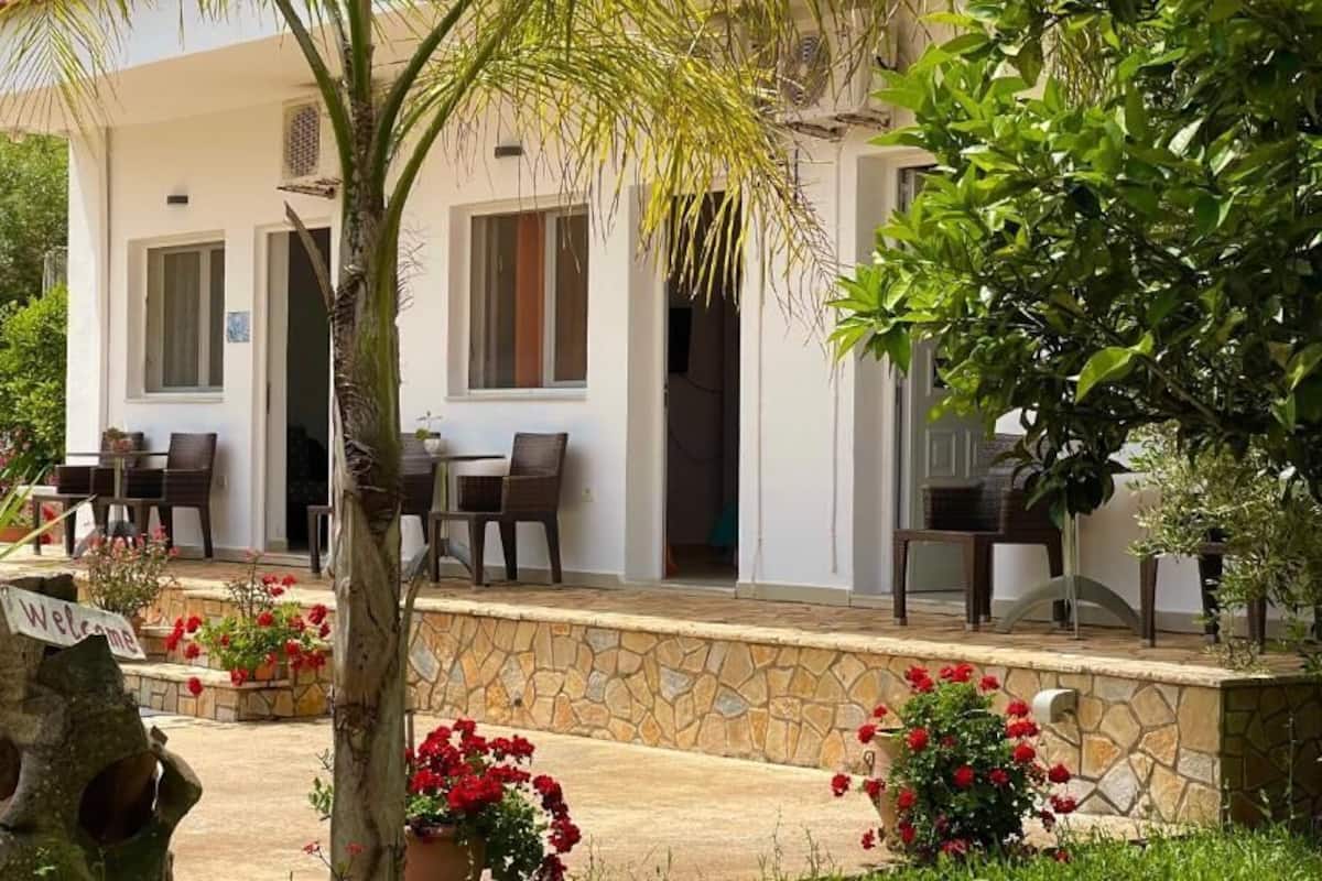 Kahden hengen perushuone | Näkymä parvekkeelta