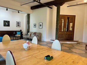 Interior - Spacious, artist-designed apartment in 1890s chocolate factory. DOG FRIENDLY! (Hopewell)