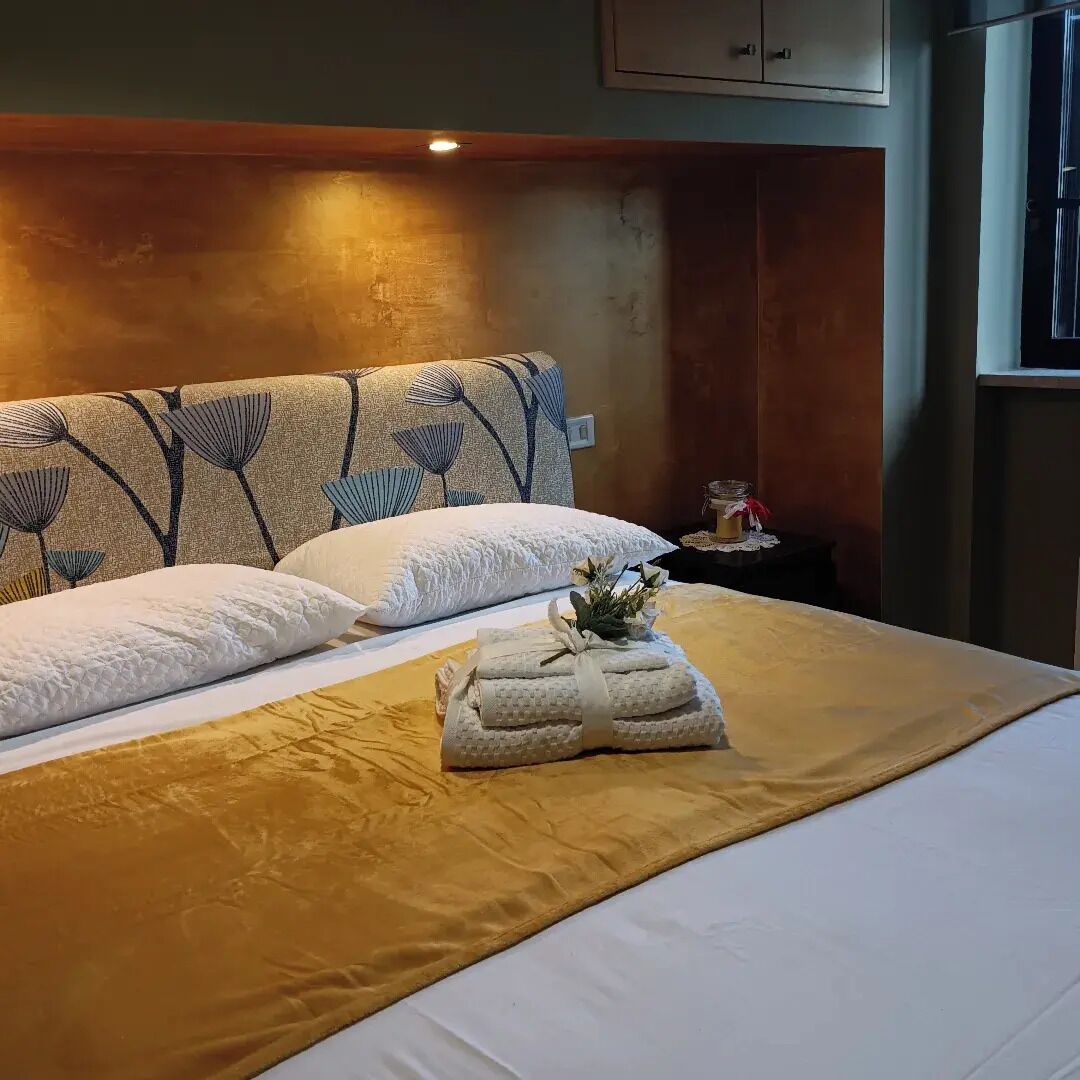 1 camera, ferro/asse da stiro, Wi-Fi, lenzuola