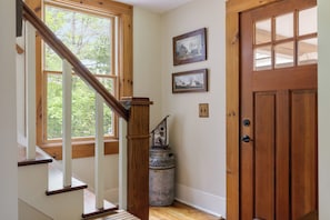 Interior - Charming 3br 2ba home, one block from downtown (Lake Placid)