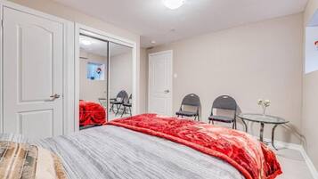 1 Schlafzimmer, Schreibtisch, Bügeleisen/Bügelbrett, WLAN