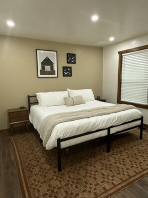 3 多间卧室、熨斗/熨衣板、免费 WiFi、床单