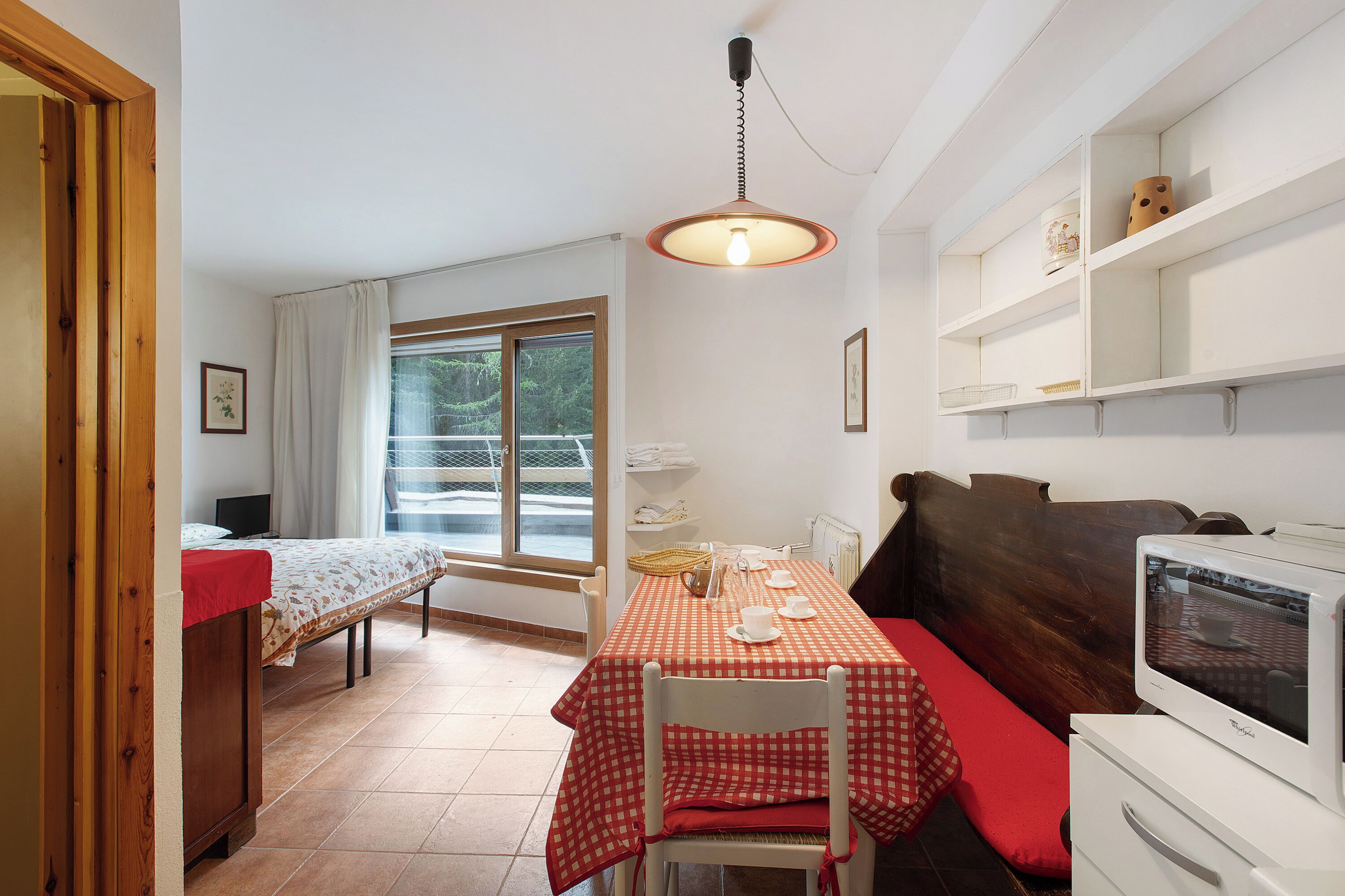 1 habitación y ropa de cama 