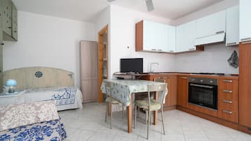 1 quarto, roupa de cama