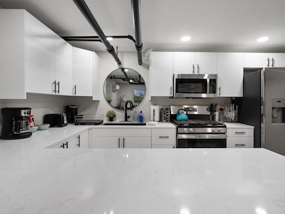 Brand NEW Centrally Located with FREE parking and PET friendly!!
