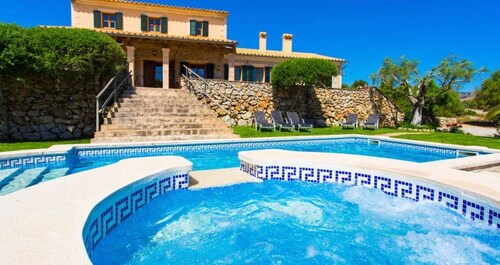Finca 'Can Biel' mit Bergblick, privatem Pool und WLAN
