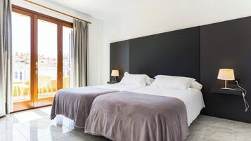 5 slaapkamers, een strijkplank/strijkijzer, gratis wifi, beddengoed