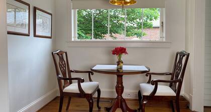 Elegant Historic Cottage in Downtown Edenton