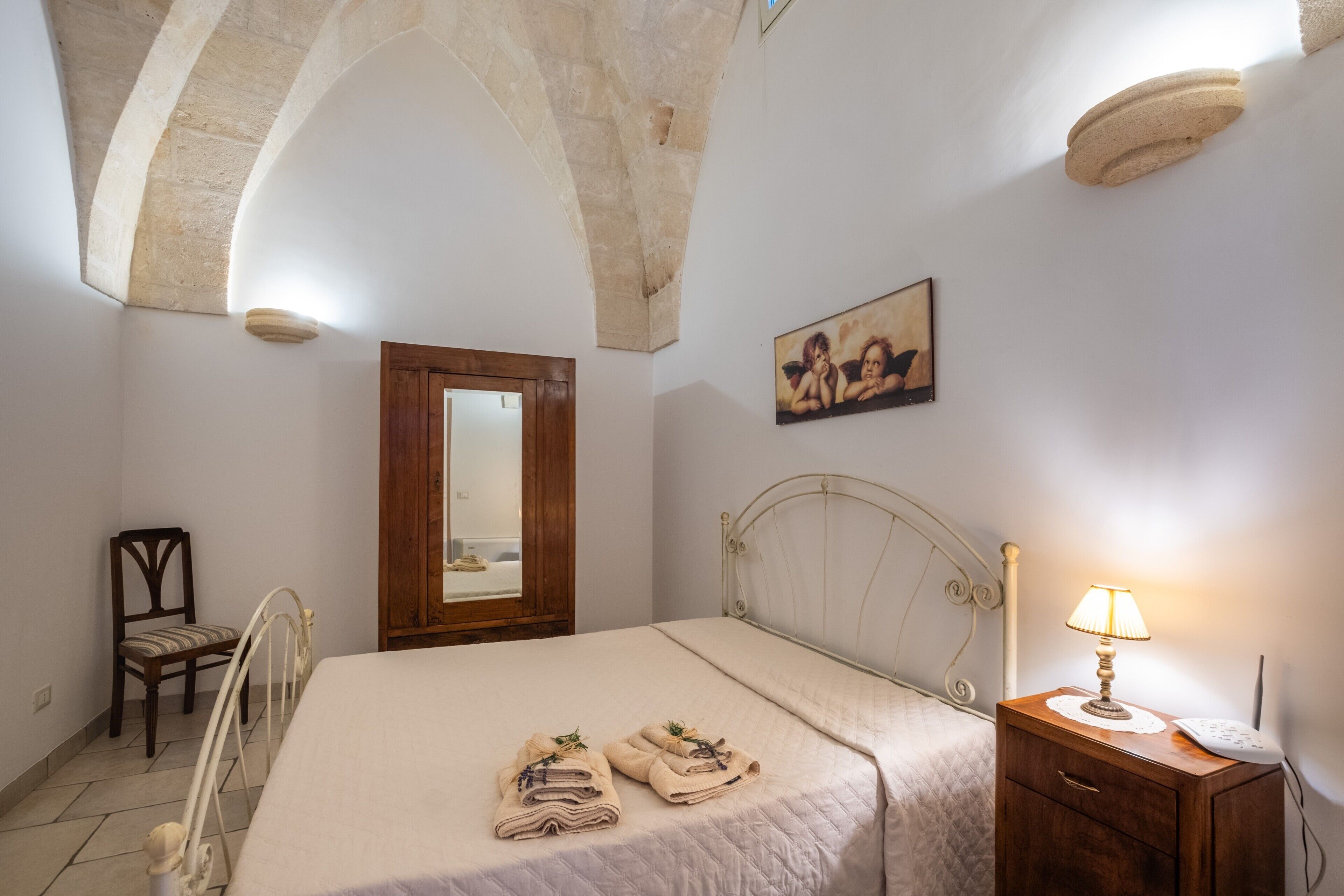 2 soverom, strykejern/-brett og wi-fi (inkludert)