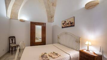 2 soverom, strykejern/-brett og wi-fi (inkludert)