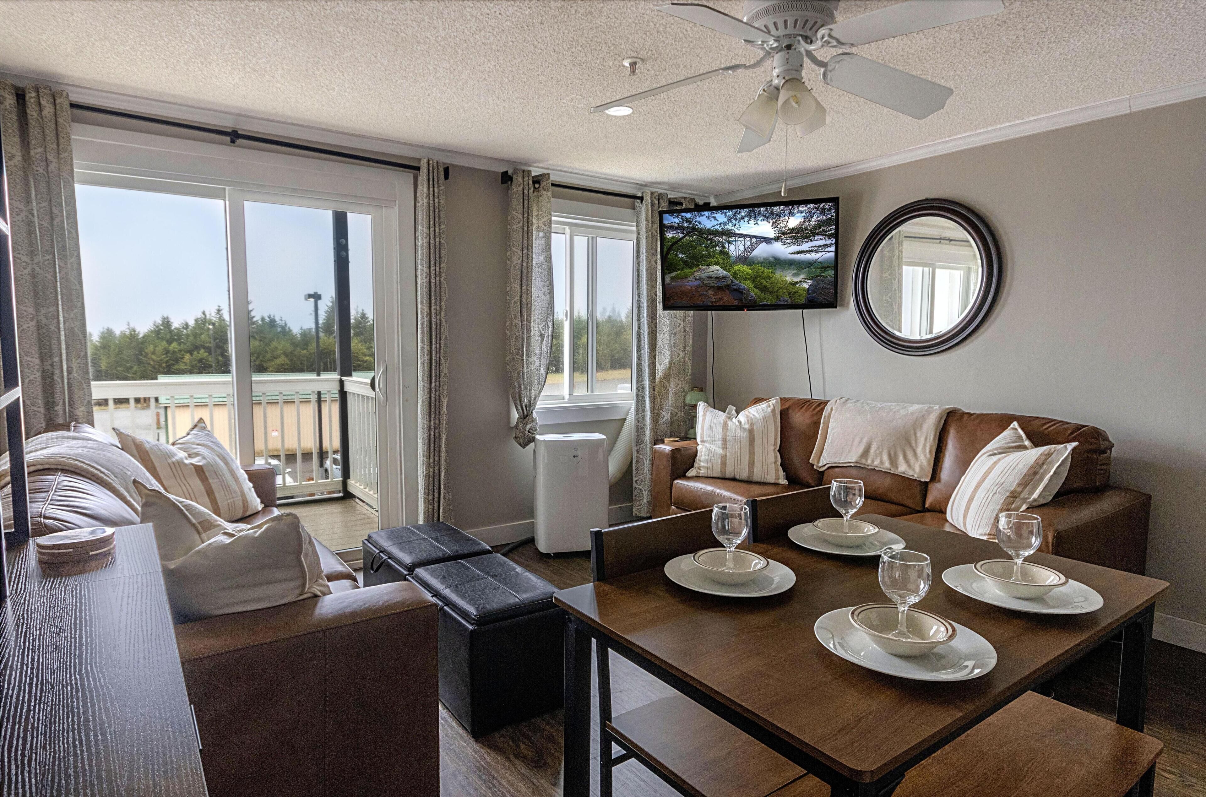 Una Smart TV, una chimenea