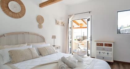 Maison de vacances 'Las Golondrinas - B' avec vue sur la mer, terrasse privée et Wi-Fi