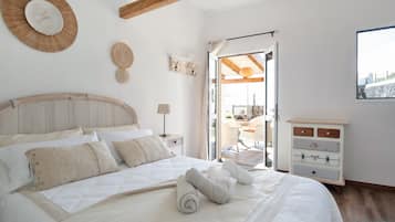 2 slaapkamers, een strijkplank/strijkijzer, gratis wifi, beddengoed