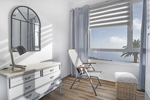 Interior - Vacation Home 'Las Golondrinas' with Sea View, Wi-Fi and Air Conditioning (Jedey)