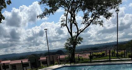 3 bedrooms house near El Encuentro Mall