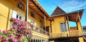 Exterior detail - La Suite d'Anna - ROYER (ROYER)