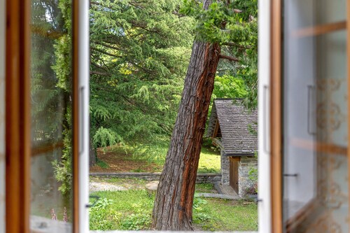 Apartment 'Casa Anna' with Mountain View and Private Terrace