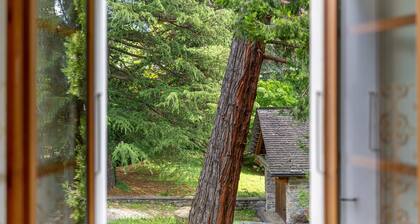 Apartment 'Casa Anna' with Mountain View and Private Terrace