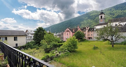 Ferienwohnung 'Casa Anna' mit Bergblick und privater Terrasse