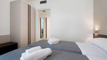 2 camere, ferro/asse da stiro, Wi-Fi gratuito, lenzuola