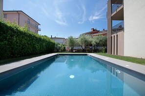Pool - Apartment 'Eleonora C1' with Shared Pool, Private Terrace, and Air Conditioning (Garda)