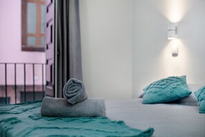 1 chambre, fer et planche à repasser, Wi-Fi gratuit, draps fournis