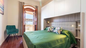 2 chambres, fer et planche Ă repasser, Wi-Fi gratuit, draps fournis