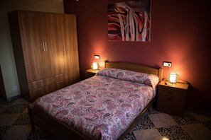4 bedrooms, free WiFi, bed sheets