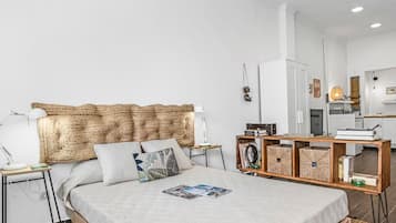 Fer et planche à repasser, Wi-Fi gratuit, draps fournis