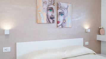 1 quarto, Wi-Fi de cortesia, roupa de cama