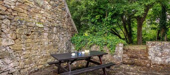 Holiday Home 'Penn Ar Bed 5kms Des Plages' with Private Terrace and Private Garden