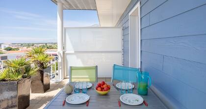 Apartment 'Appart Villa Margaux Near the Sea' with Private Terrace and Wi-Fi