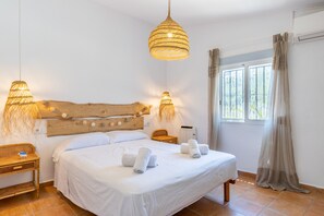 7 habitaciones, tabla de planchar con plancha y wifi gratis 